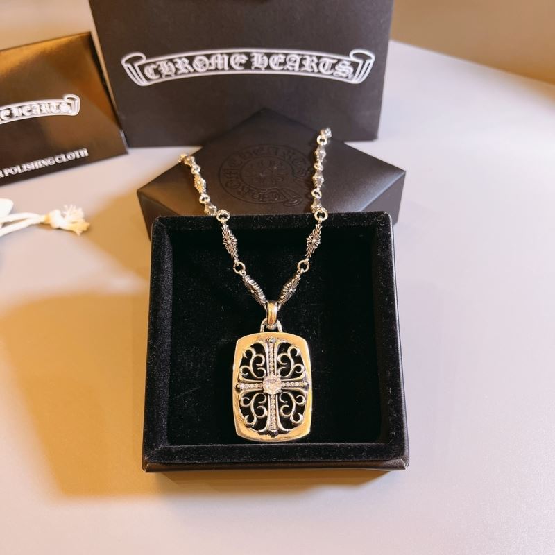Ch*0me He**ts necklaces